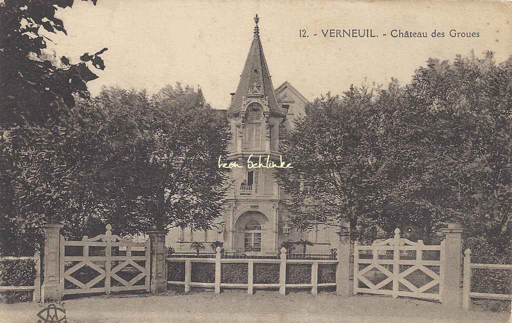 27- Verneuil-sur-Avre - Château des Groues (Abeille 12.)