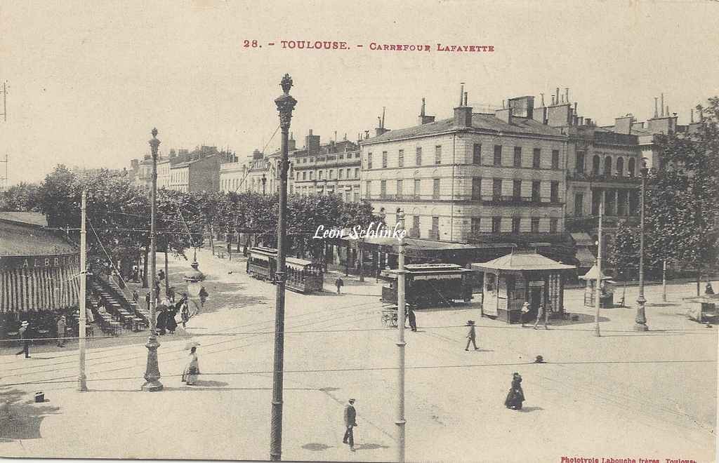 28 - Carrefour Lafayette