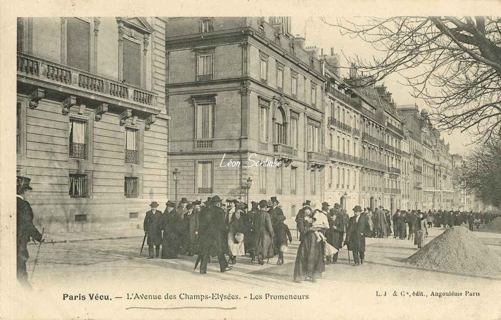 28 - L'Avenue des Champs-Elysées - Les Promeneurs