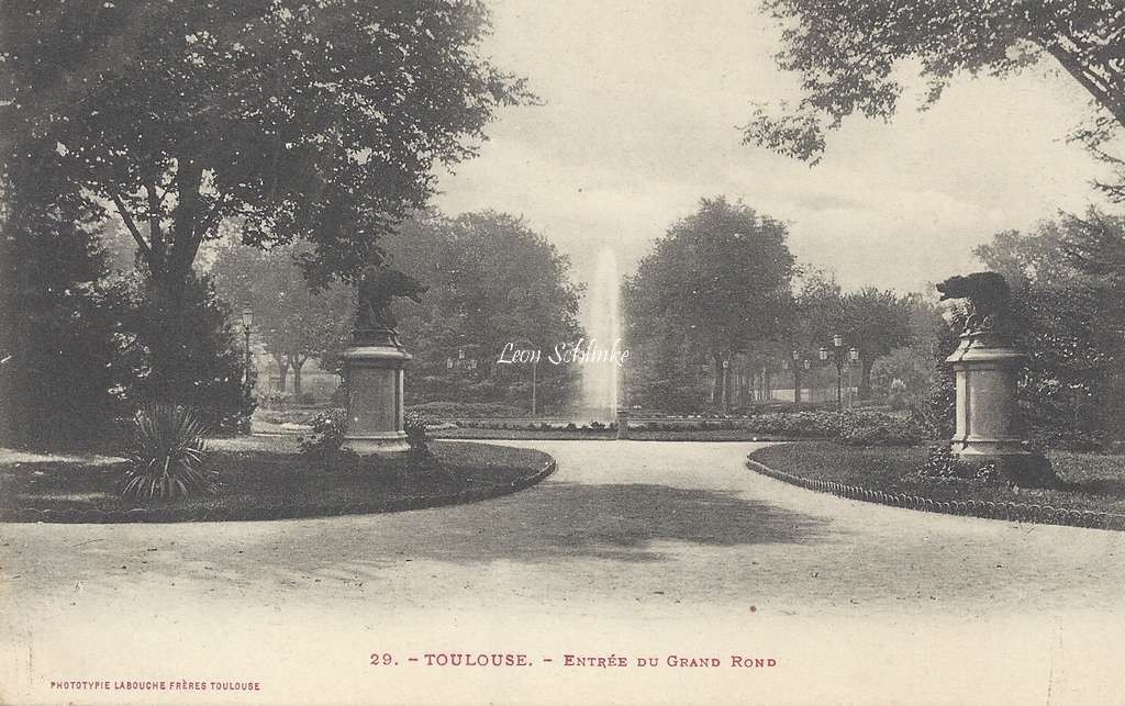 29 - Entrée du Grand-Rond