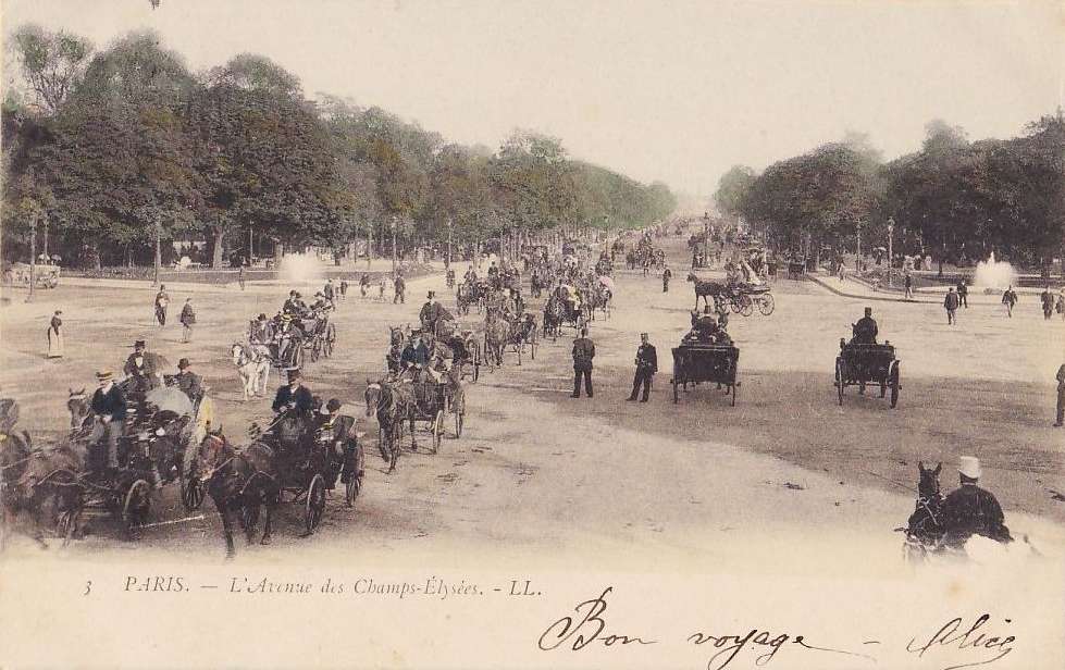 3 - PARIS - L'Avenue des Champs-Elysées