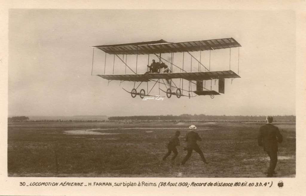30 - Locomotion Aérienne - H.Farman sur biplan à Reims (28 Août 1909)