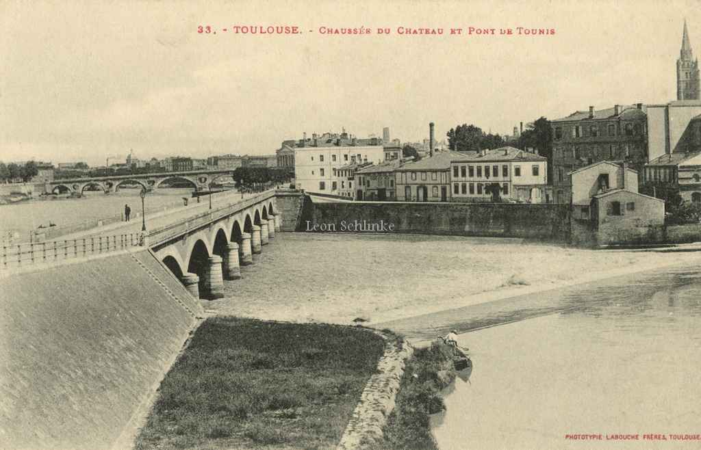 33 - Chaussée du Château et Pont de Tounis