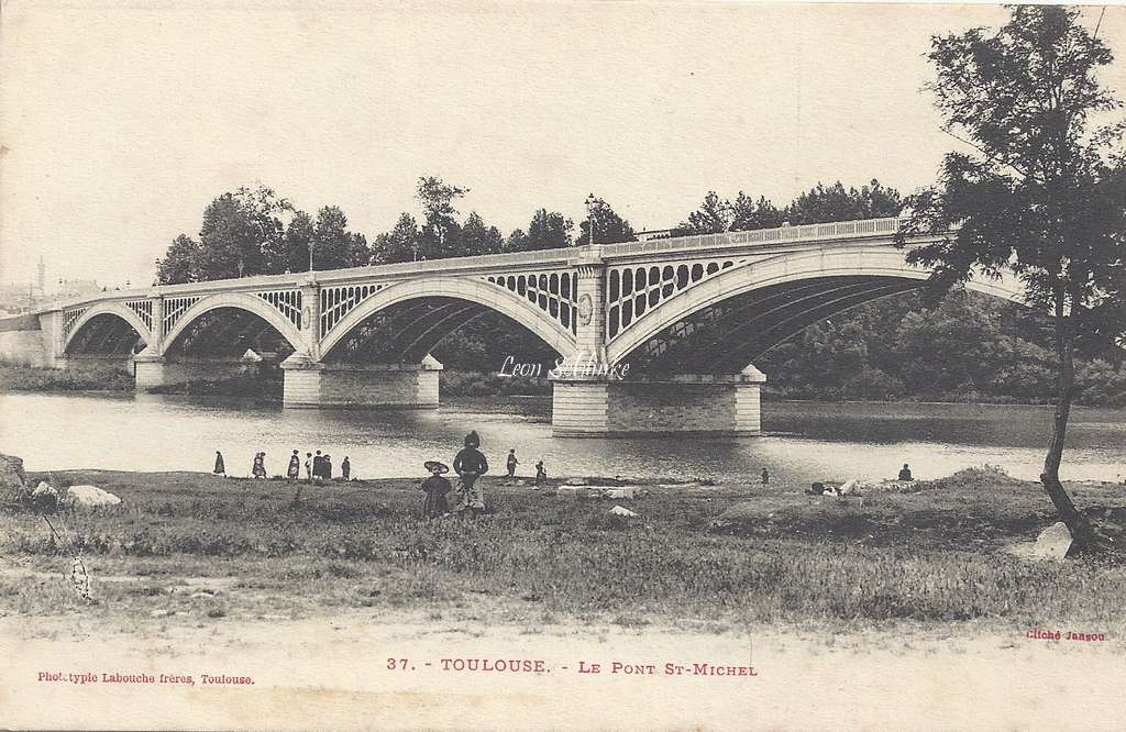 37 - Le Pont St-Michel