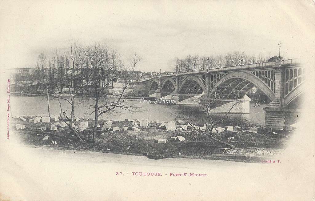 37 - Pont St-Michel