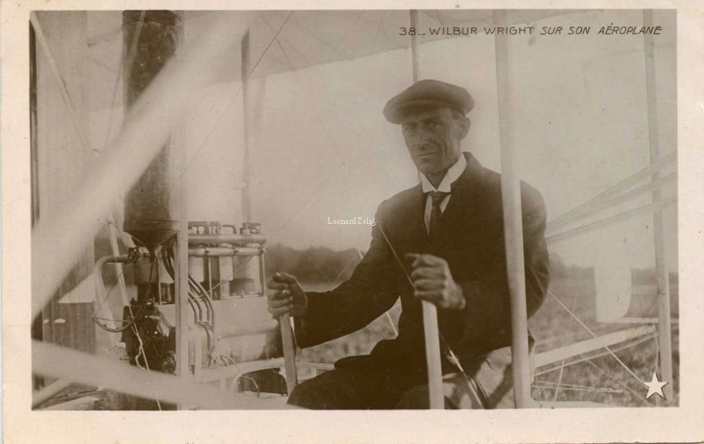 38 - Wilbur Wright sur son Aéroplane