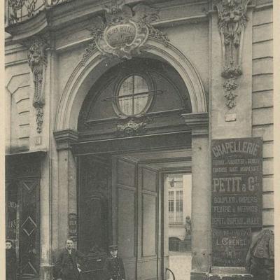 4 - Ancien Hôtel de Jeanne d'Albret