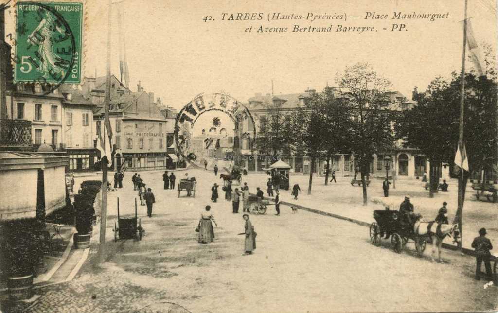 42 - Place Maubourguet et Avenue Bertrand Barreyre