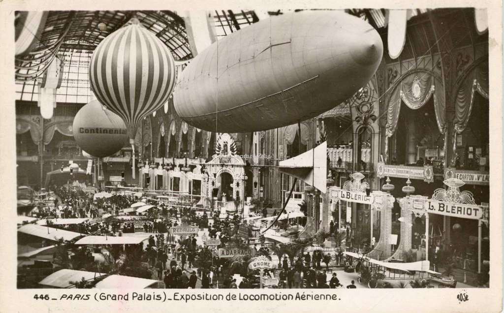446 - PARIS (Grand Palais) - Exposition de Locomotion Aérienne