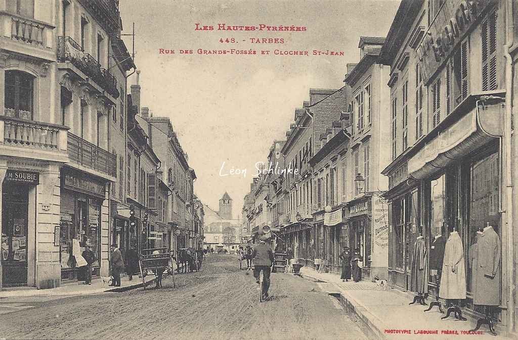 448 - Rue des Grands-Fossés et Clocher St-Jean