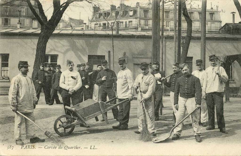 587 - PARIS - Corvée de Quartier