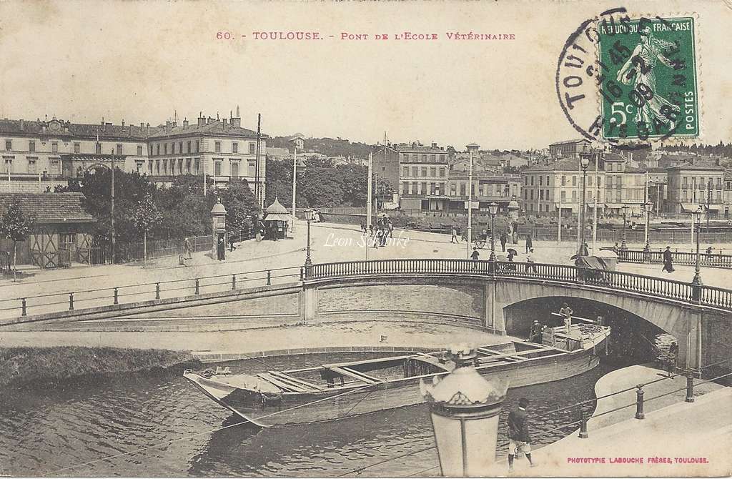 60 - Pont de l'Ecole Vétérinaire