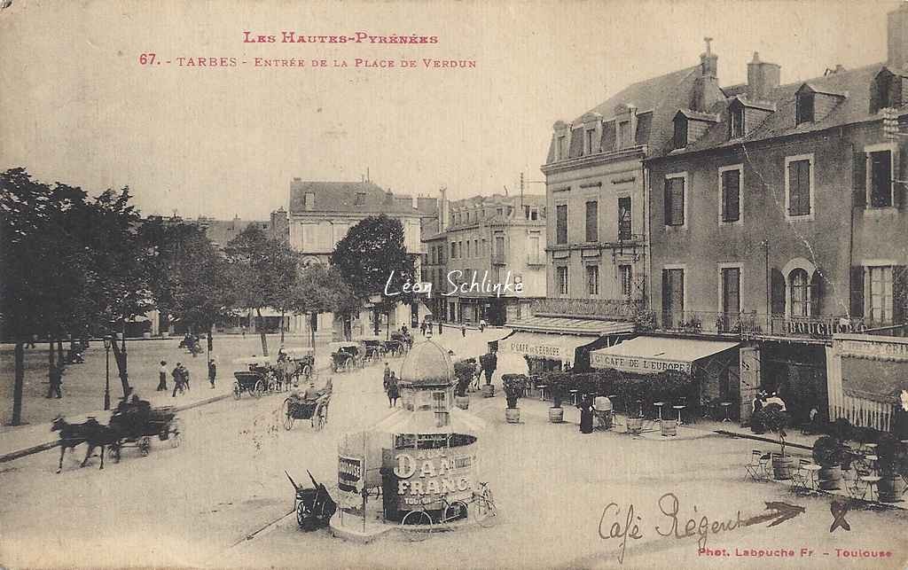67 - Entrée de la Place de Verdun