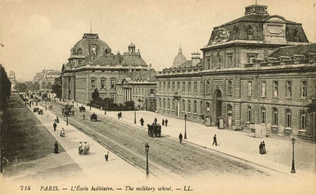 714 - PARIS - L'Ecole Militaire