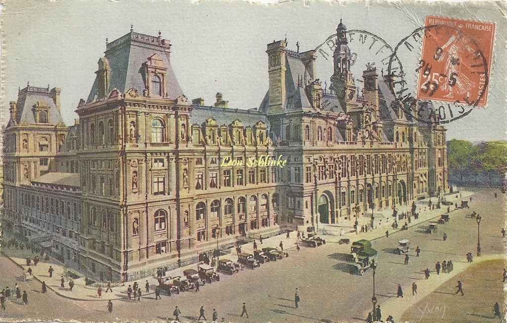 72 - L'Hôtel de Ville