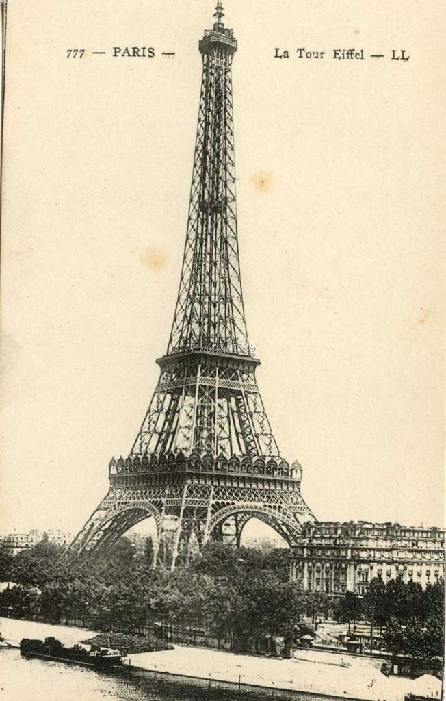 777 - PARIS - La Tour Eiffel