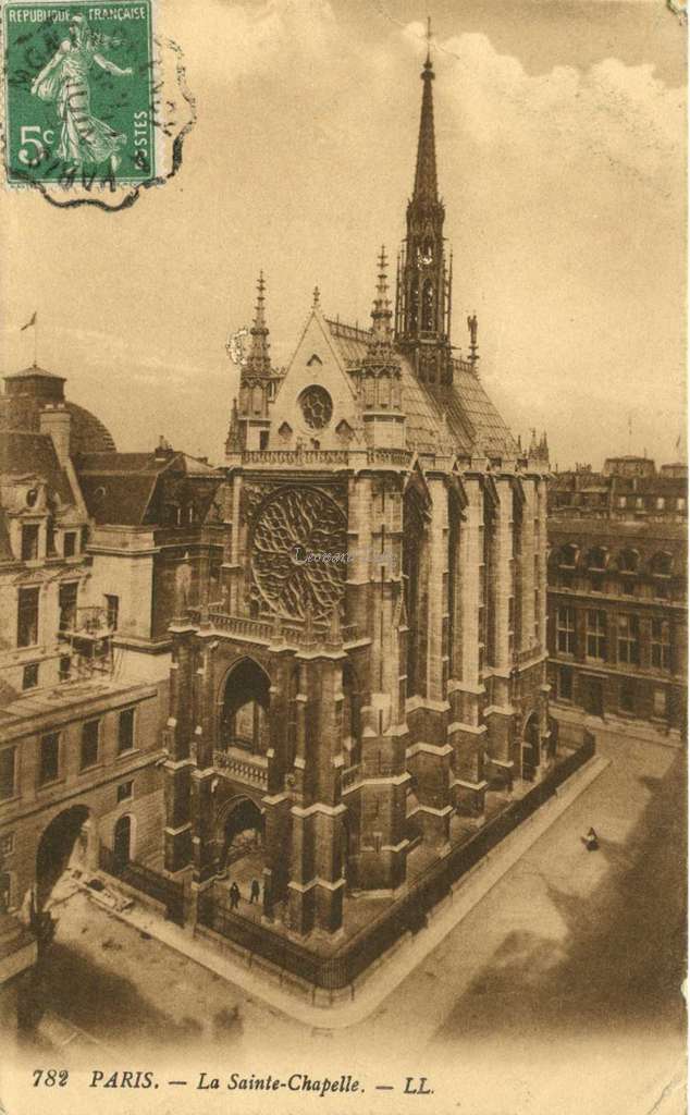 782 - PARIS - La Sainte-Chapelle