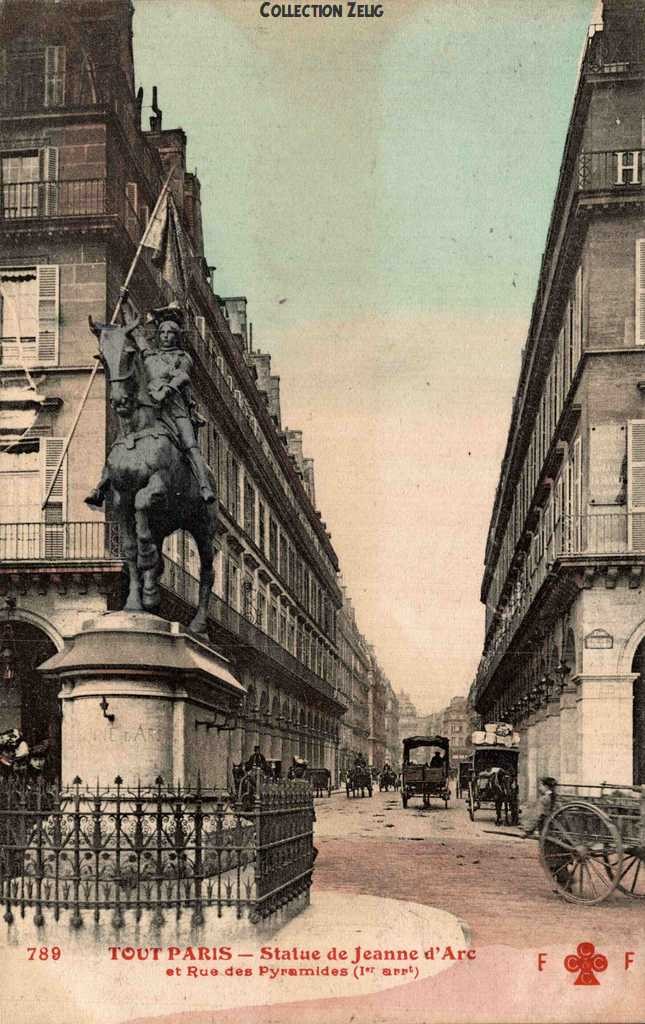 789 - Statue de Jeanne d'Arc et Rue des Pyramides