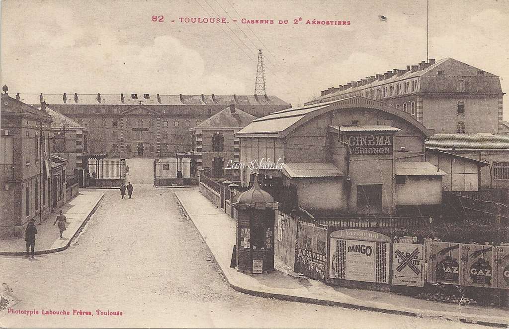 82 - Caserne du 2° Aérostiers