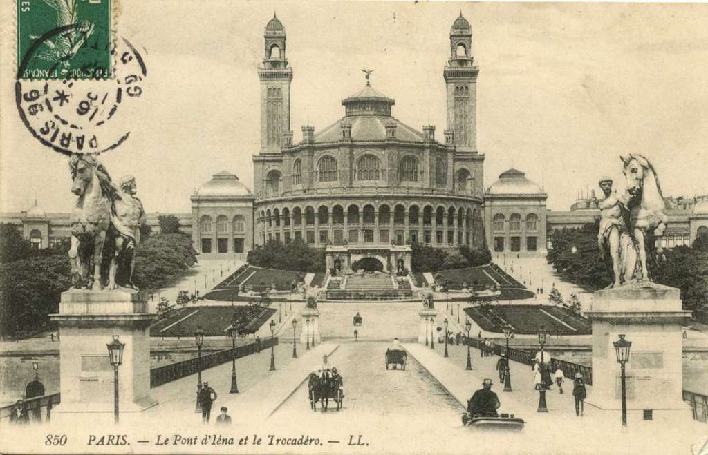 850 - PARIS - Le Pont d'Iéna et le Trocadéro (2)