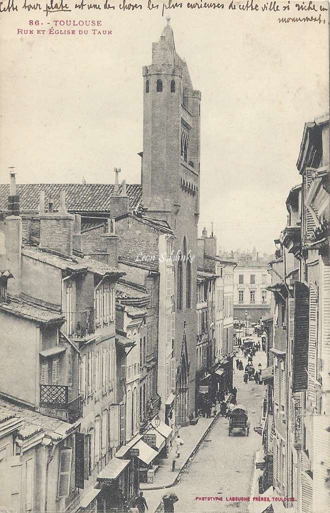 86 - Rue et Eglise du Taur