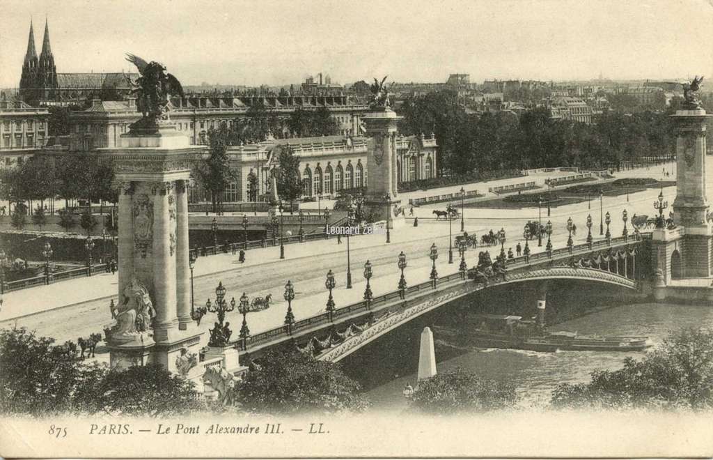 875 - PARIS - Le Pont Alexandre III (2)