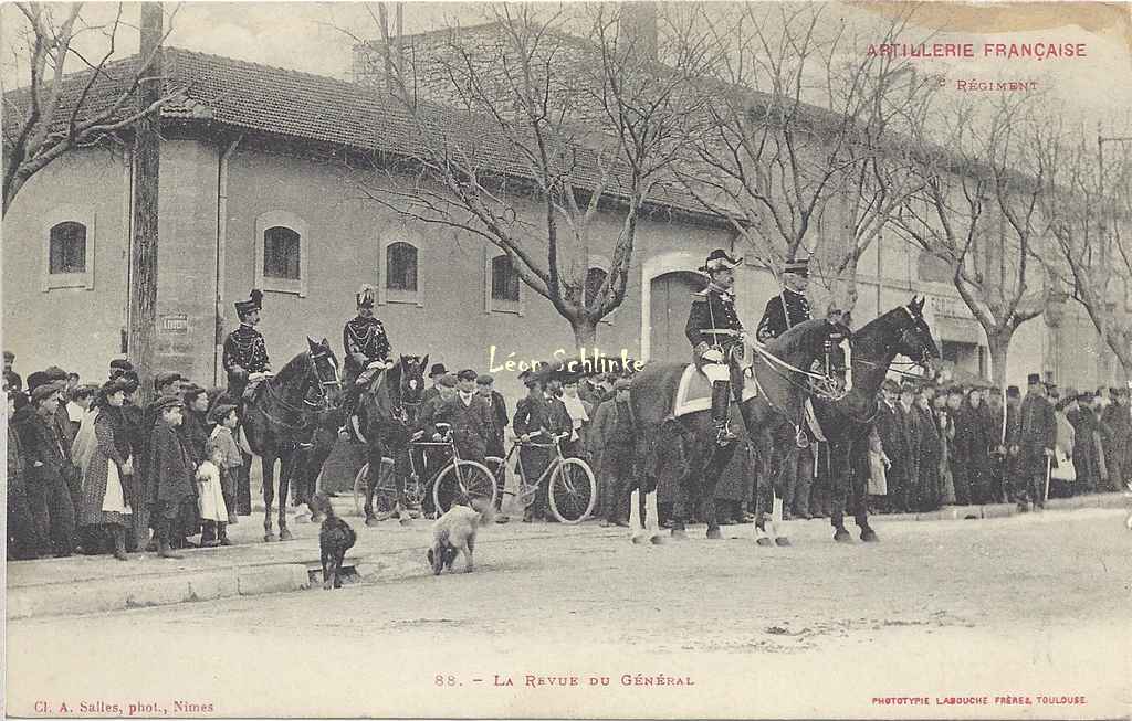 88 - La Revue du Général