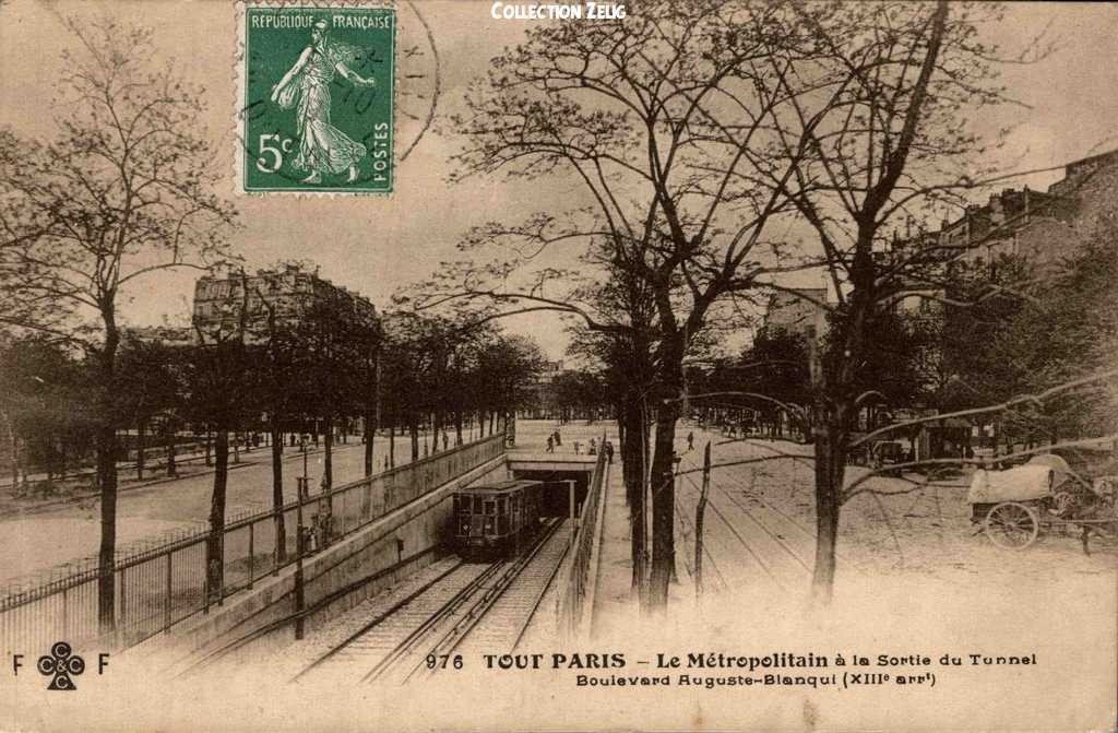 976 - Le Métropolitain à la sortie du tunnel - Boulevard Auguste-Blanqui