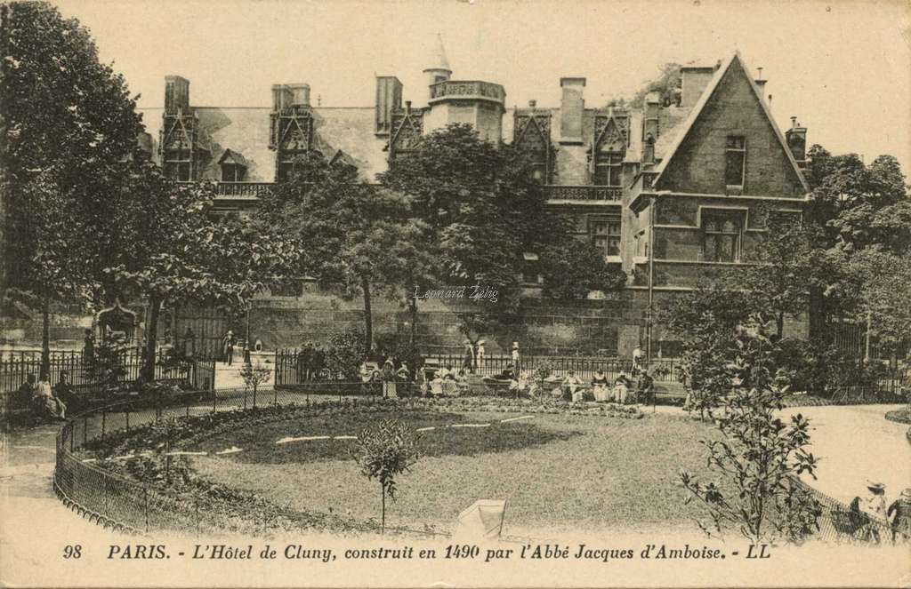 98 - PARIS - L'Hôtel de Cluny, construit en 1490 par l'Abbé Jacques Amboise