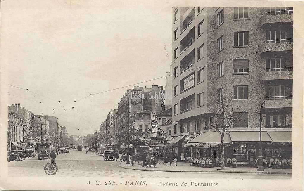 AC 285 - Avenue de Versailles