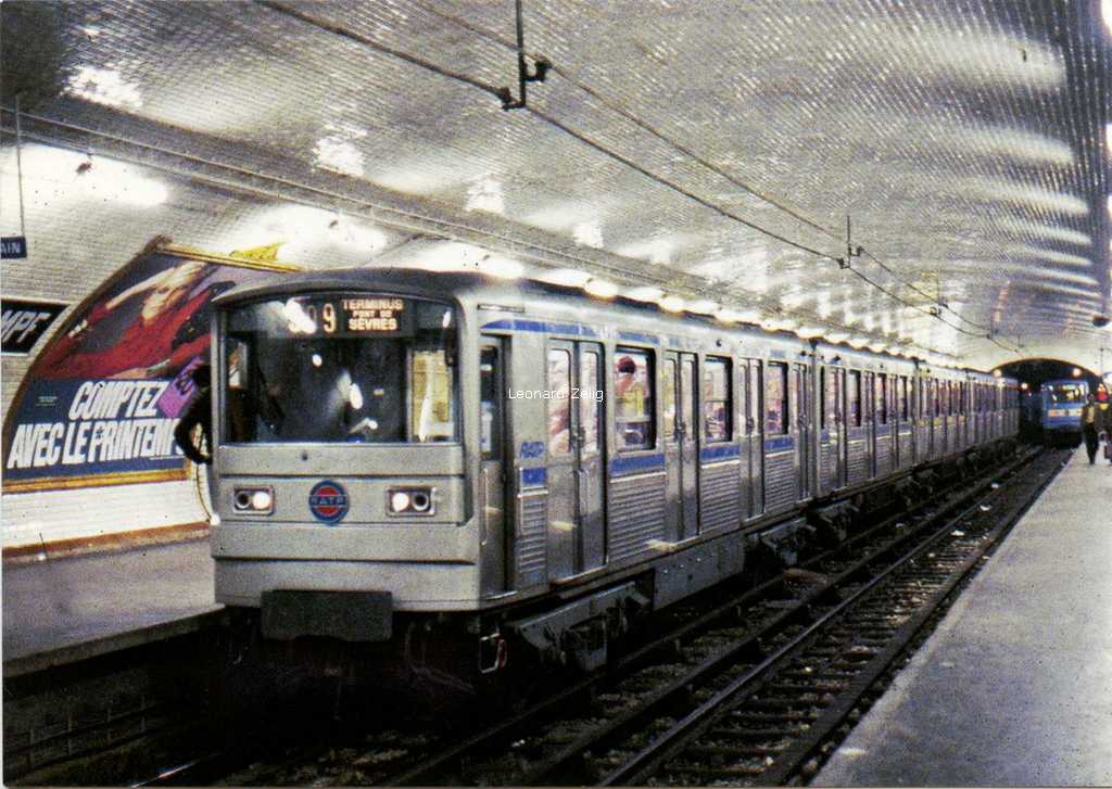 Baudry Alain 76 - Metro RATP MF 67 type A2 Zébulon à Oberkampf