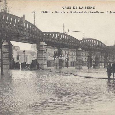 ELD 106 - Boulevard de grenelle inondé