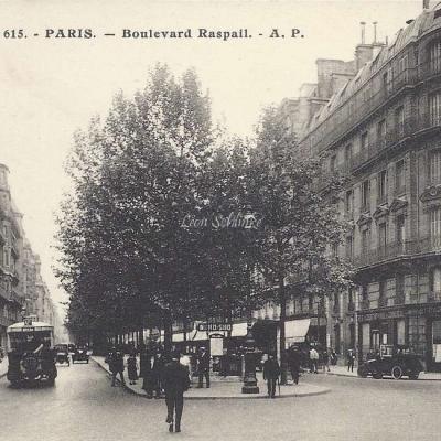 AP 615 - Boulevard Raspail