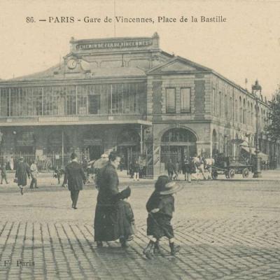 BXF 86 - PARIS - Gare de Vincennes, Place de la Bastille