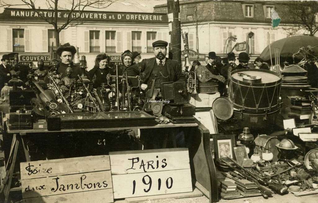 Carte-photo - Foire à la Ferraille 1910 à la station Richard-Lenoir