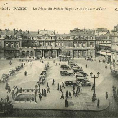 CM 214 - PARIS - La Place du Palais-Royal et le Conseil d'Etat
