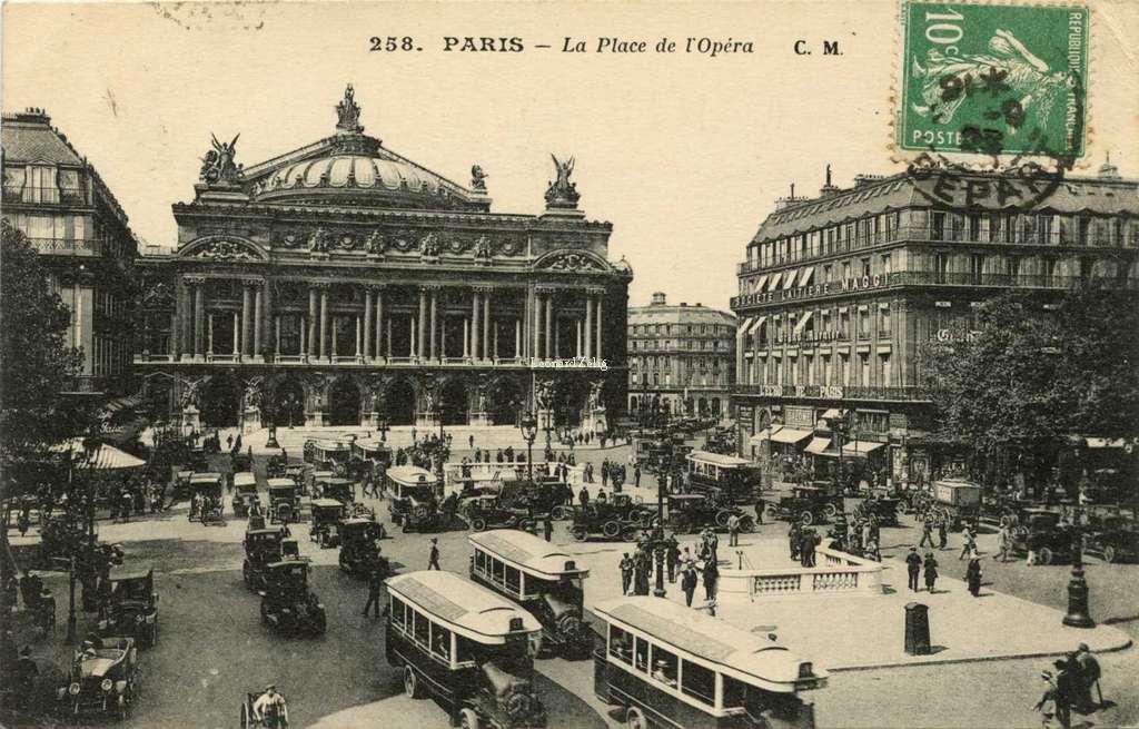 CM 258 - PARIS - La Place de l'Opéra