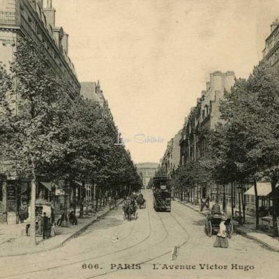 CM 606 - PARIS - L'Avenue Victor-Hugo