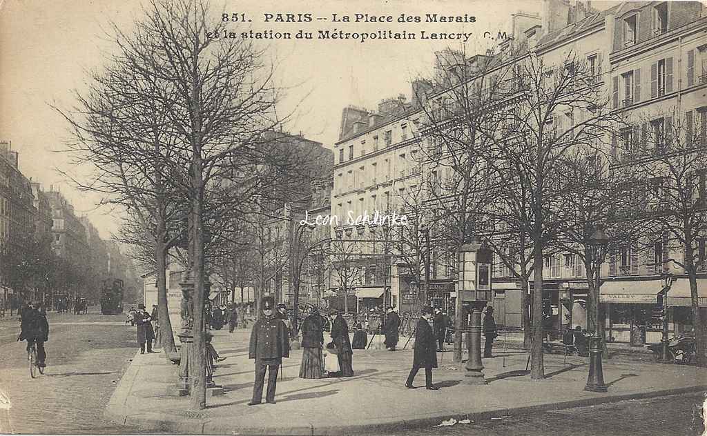 CM 851 - La Place des Marais et la Station Lancry