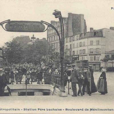 CP 944 - Le Métropolitain - Station Père-Lachaise - Bd de Ménilmontant