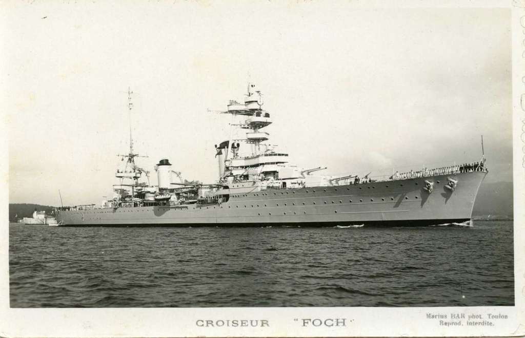 Croiseur FOCH