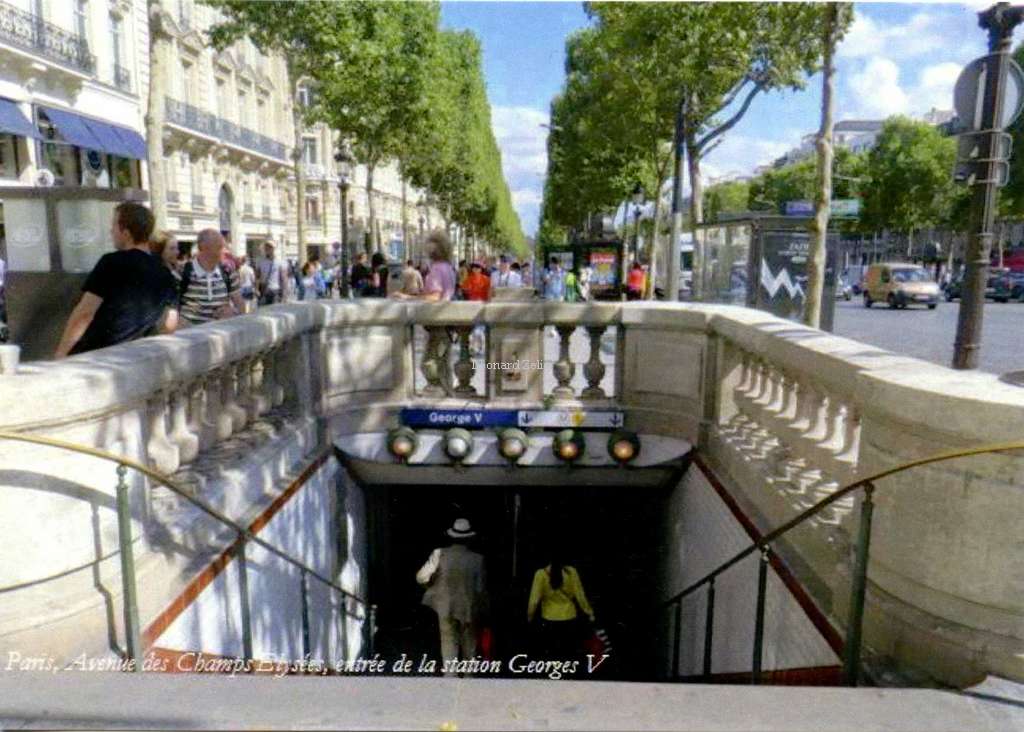 D.Wagner - Paris, Avenue des Champs Elysées, entrée de la station George V