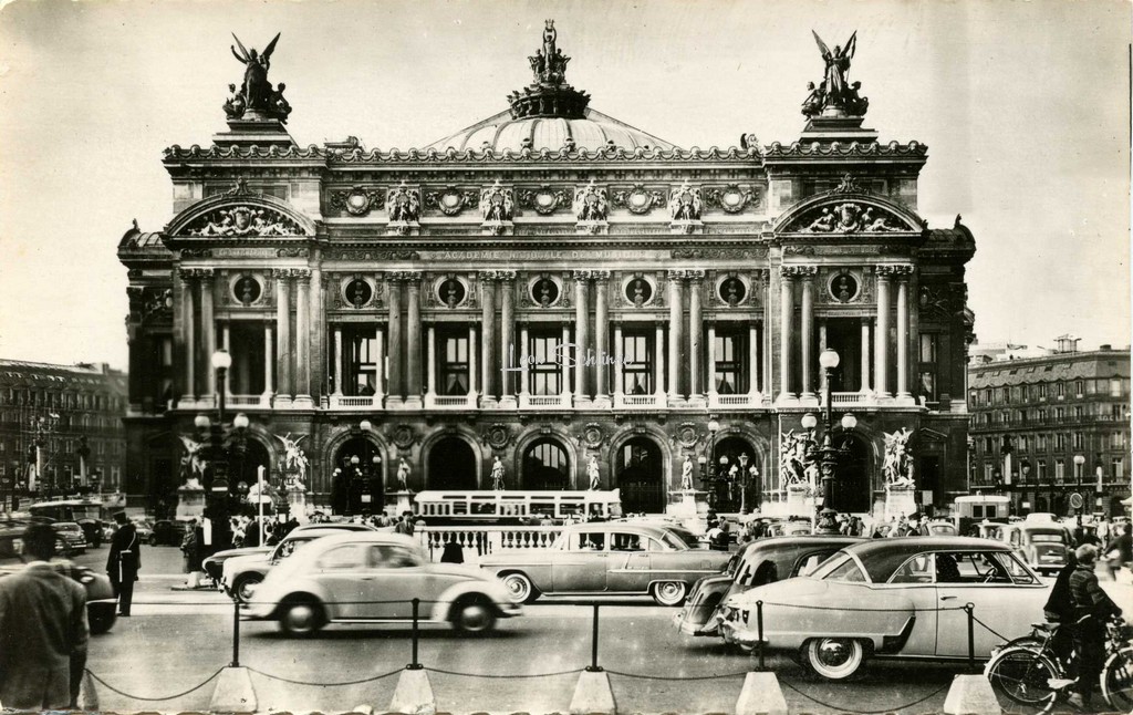 ER 65 - PARIS - L'Opéra