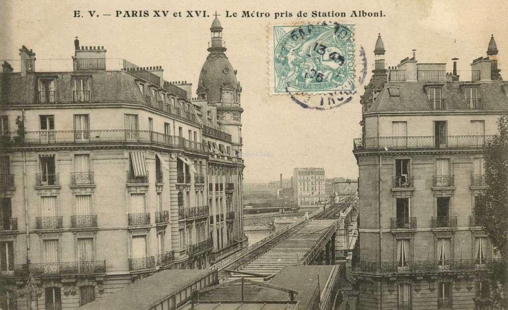 EV - PARIS XV et XVI - Le Métro pris de Station Alboni