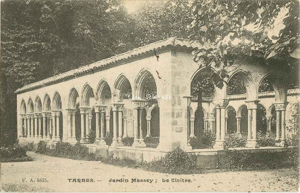 5815 - Jardin Massey - Le Cloître