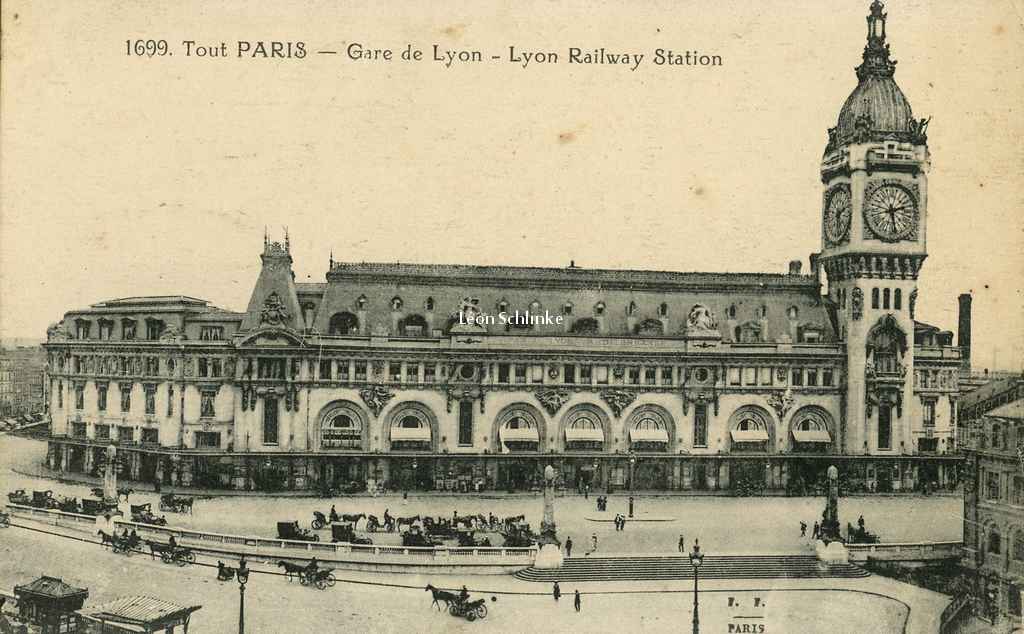 FF 1699 - Gare de Lyon
