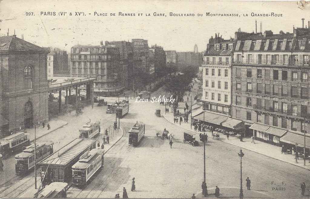 FF 297 - Place de Rennes et la Gare