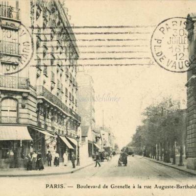 FF - Boulevard de Grenelle à la rue Auguste-Bartholdi