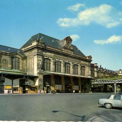 Guy 5289 - PARIS ET SES MERVEILLES - La Gare d'Austerlitz · la cour de départ