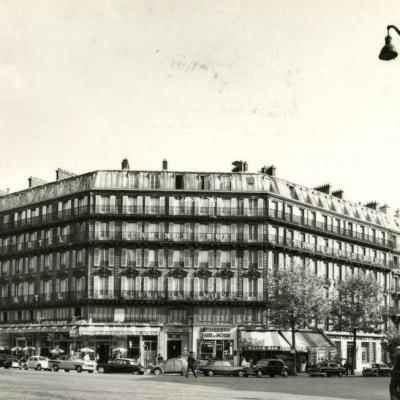 Guy - HOTEL TERMINUS NORD 12, bd Denain, PARIS, X°